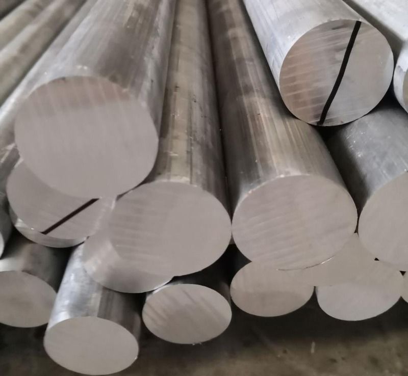 %11 Uzunluklu Alaşımlı Çelik yuvarlak çubuk 477-635°C Sert ortamlar ve ağır yükler için erime noktası